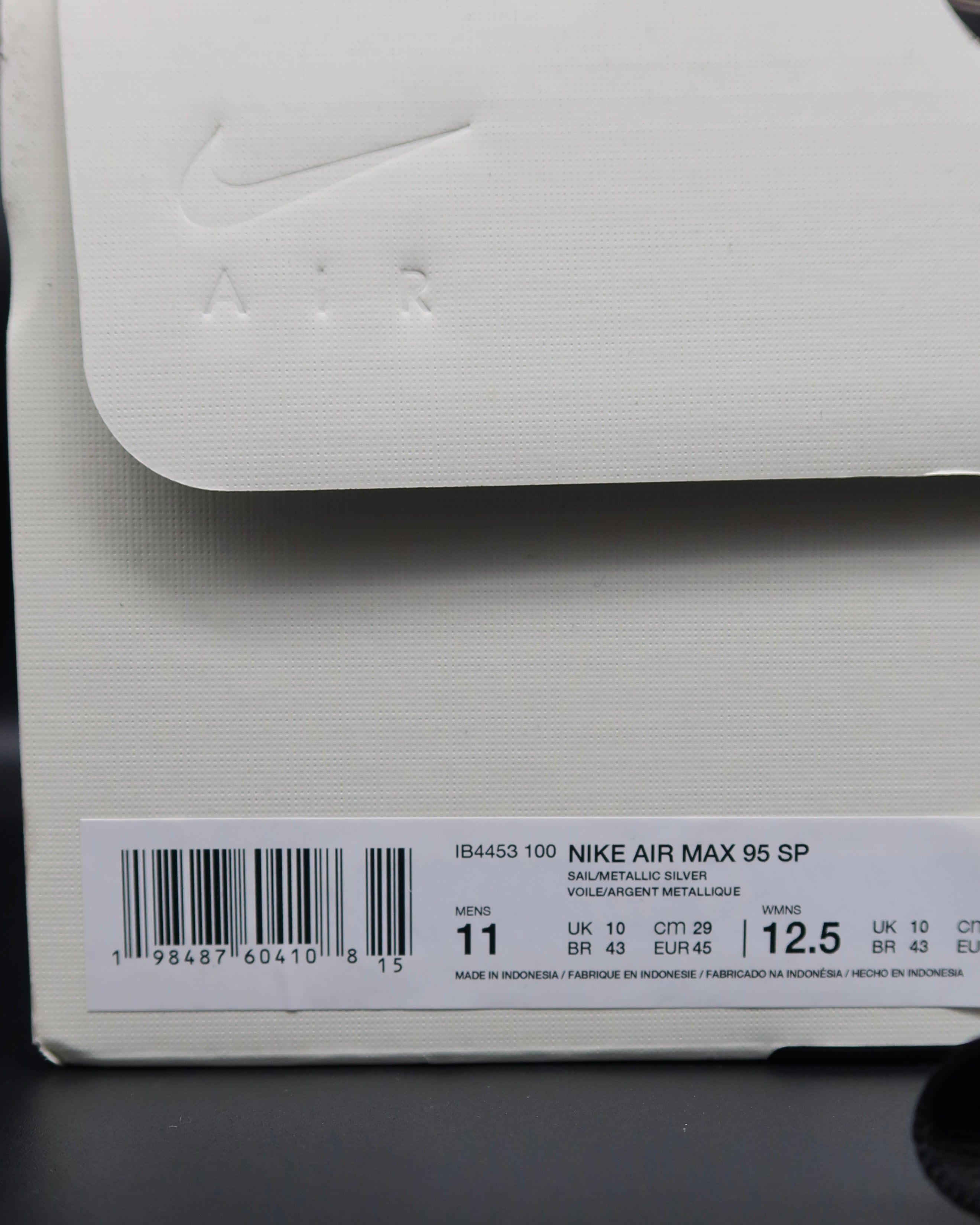 Nike Air Max 95 SP Undefeated Sail