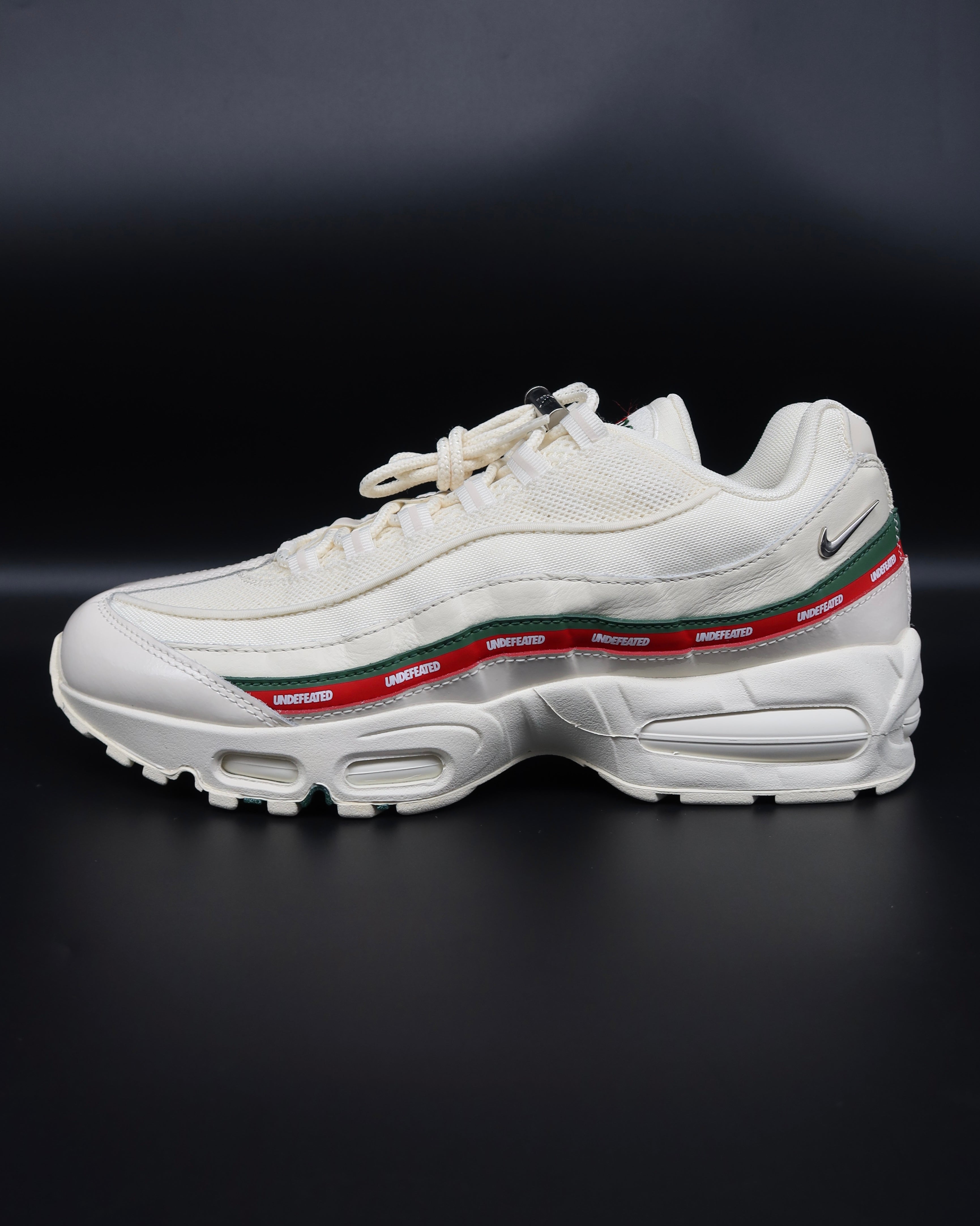 Nike Air Max 95 SP Undefeated Sail
